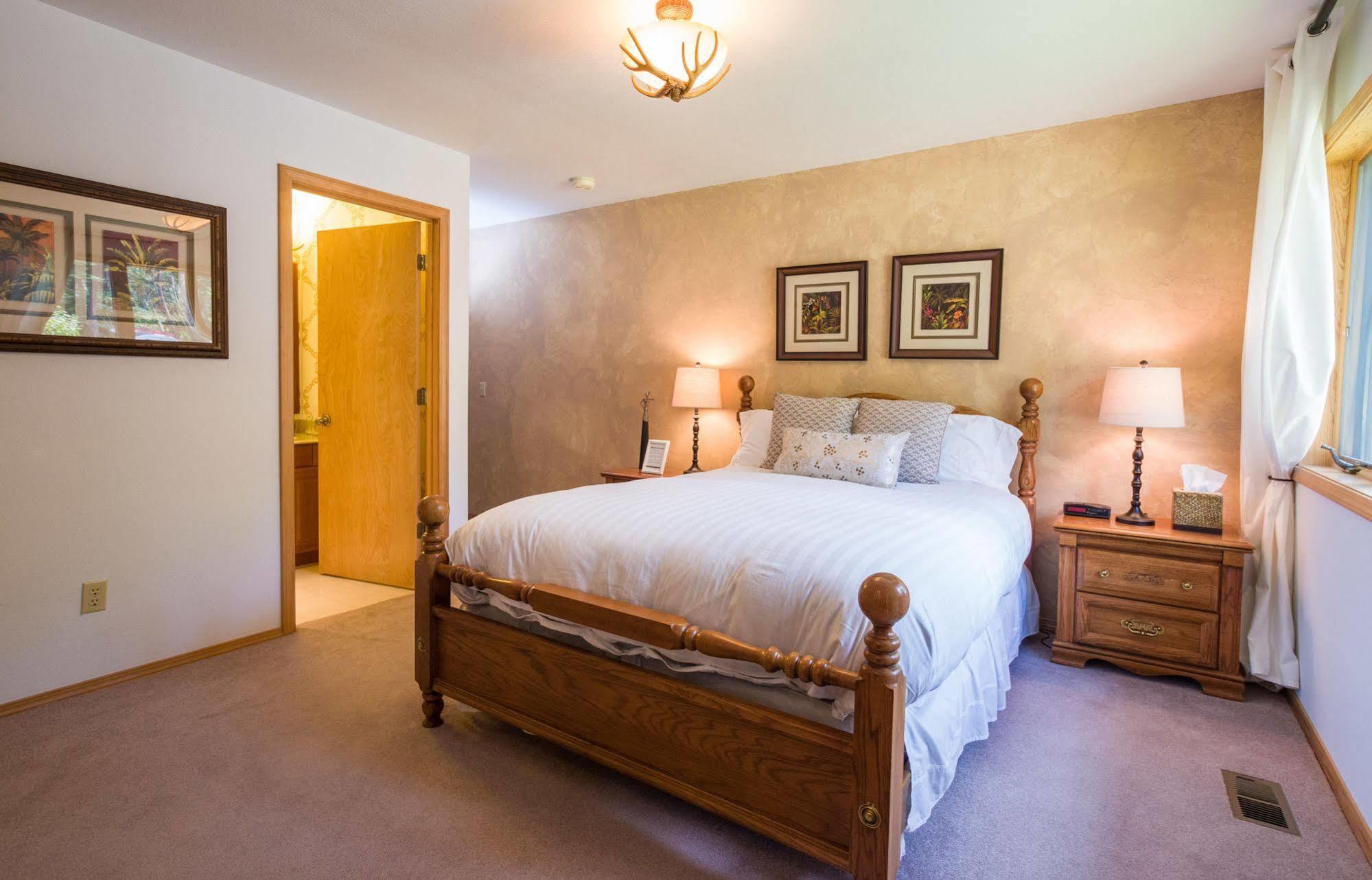 Meadow Lake View Bed And Breakfast Колумбія-Фоллс Екстер'єр фото
